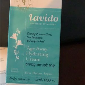 Age away hydrating cream